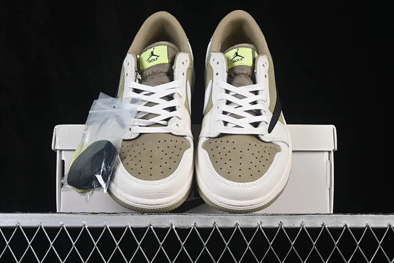 All categories Air Jordan Jordan series basketball shoes Air Jordan 1 Low ZG version Travis Scott x Air Jordan 1 Low OG AJ1 Joe 1 undercut low top full head layer FZ3124-200